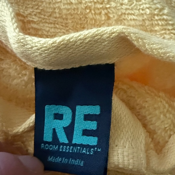 New Lot washcloths and hand towels - Picture 5 of 8